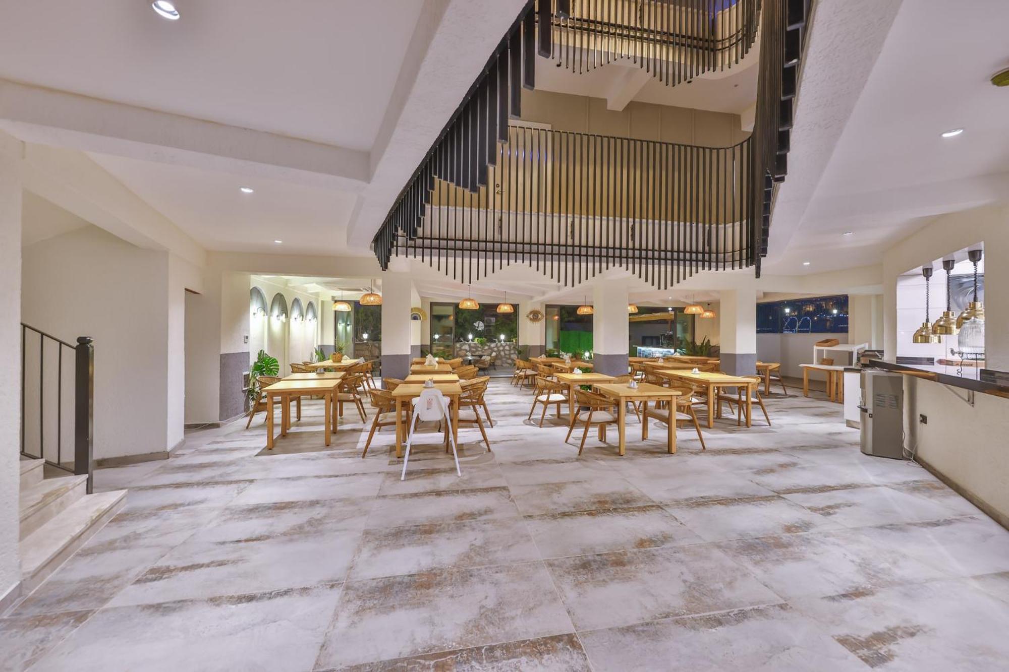 Kas Athena Hotel Екстер'єр фото