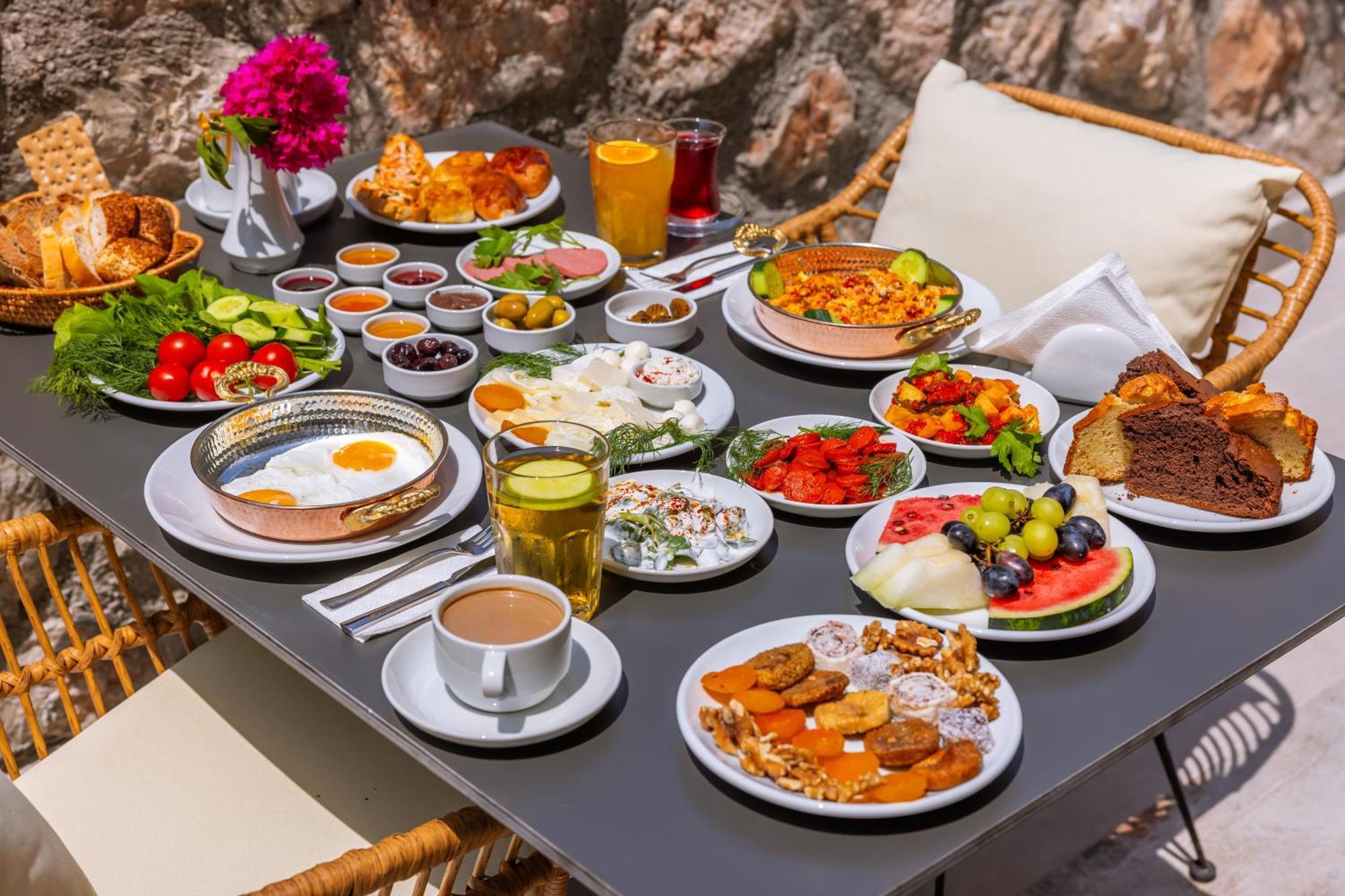 Kas Athena Hotel Екстер'єр фото